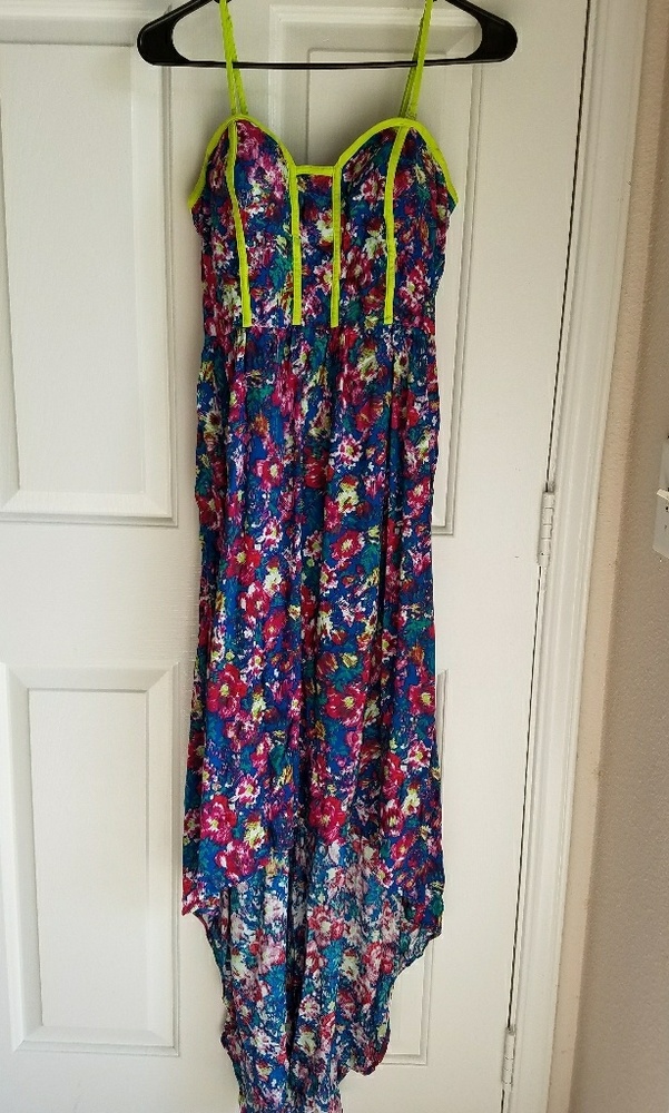 Hi-low dress